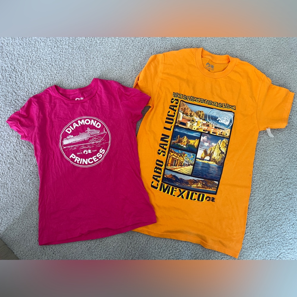 Diamond Princess Pink Graphic Short Sleeve Tee - Women